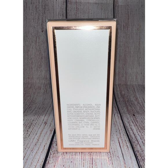 Removed-Givenchy Dahlia Divin Eau De Toilette EDT Spray 1.0 oz - 30 ml  NIB - Picture 2 of 3